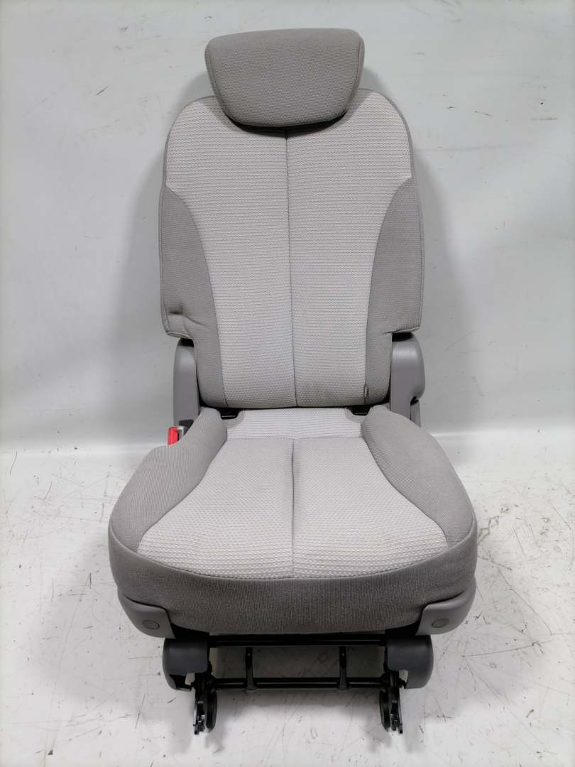 Kia Carnival 2 original Einzelsitz hinten links Stoff Hellgrau Bj.2009